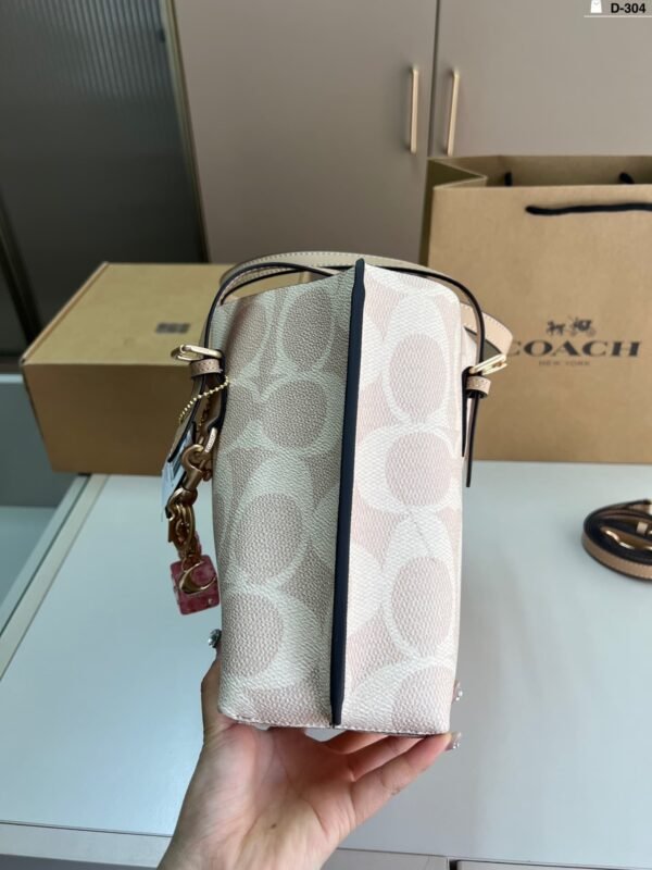 COH960  Tote Bucket 1:1 Super Clone - Image 2