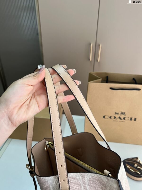 COH960  Tote Bucket 1:1 Super Clone - Image 4